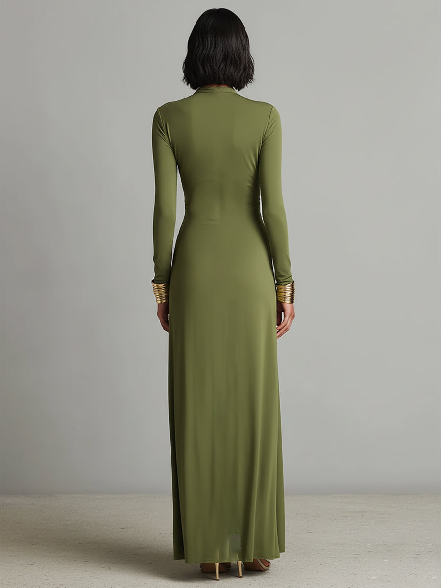 Abito Maxi Verde Oliva in Seta con Scollo a V e Dettagli Arricciati