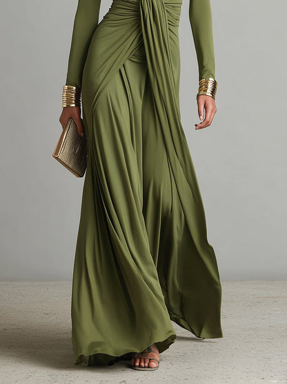 Abito Maxi Verde Oliva in Seta con Scollo a V e Dettagli Arricciati