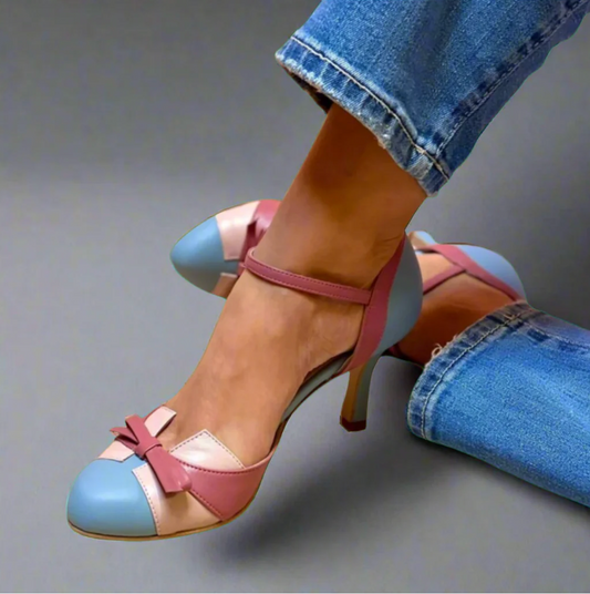 Sandali color block eleganti con tacco sottile