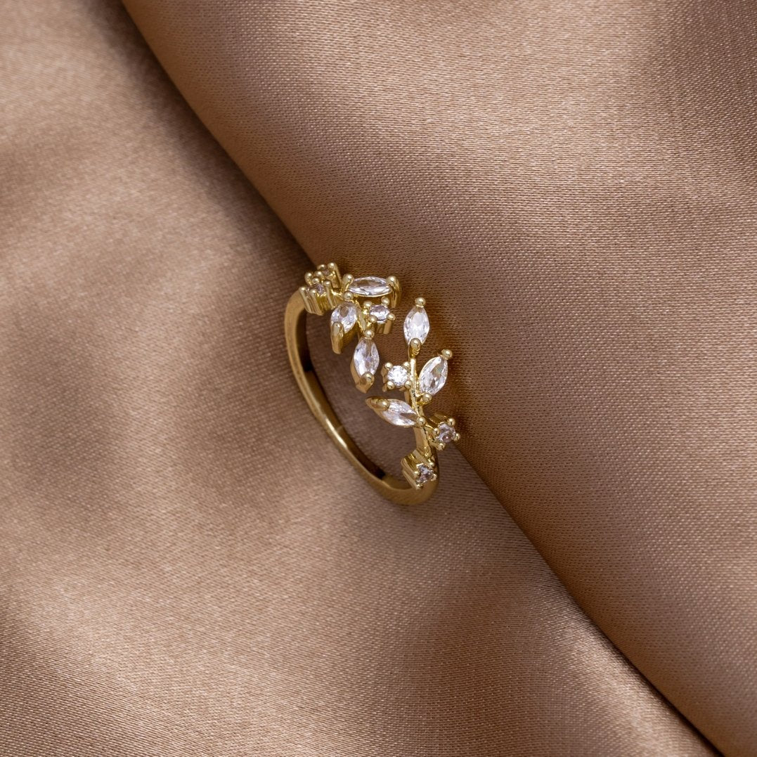 Anello in Vite di Cristallo