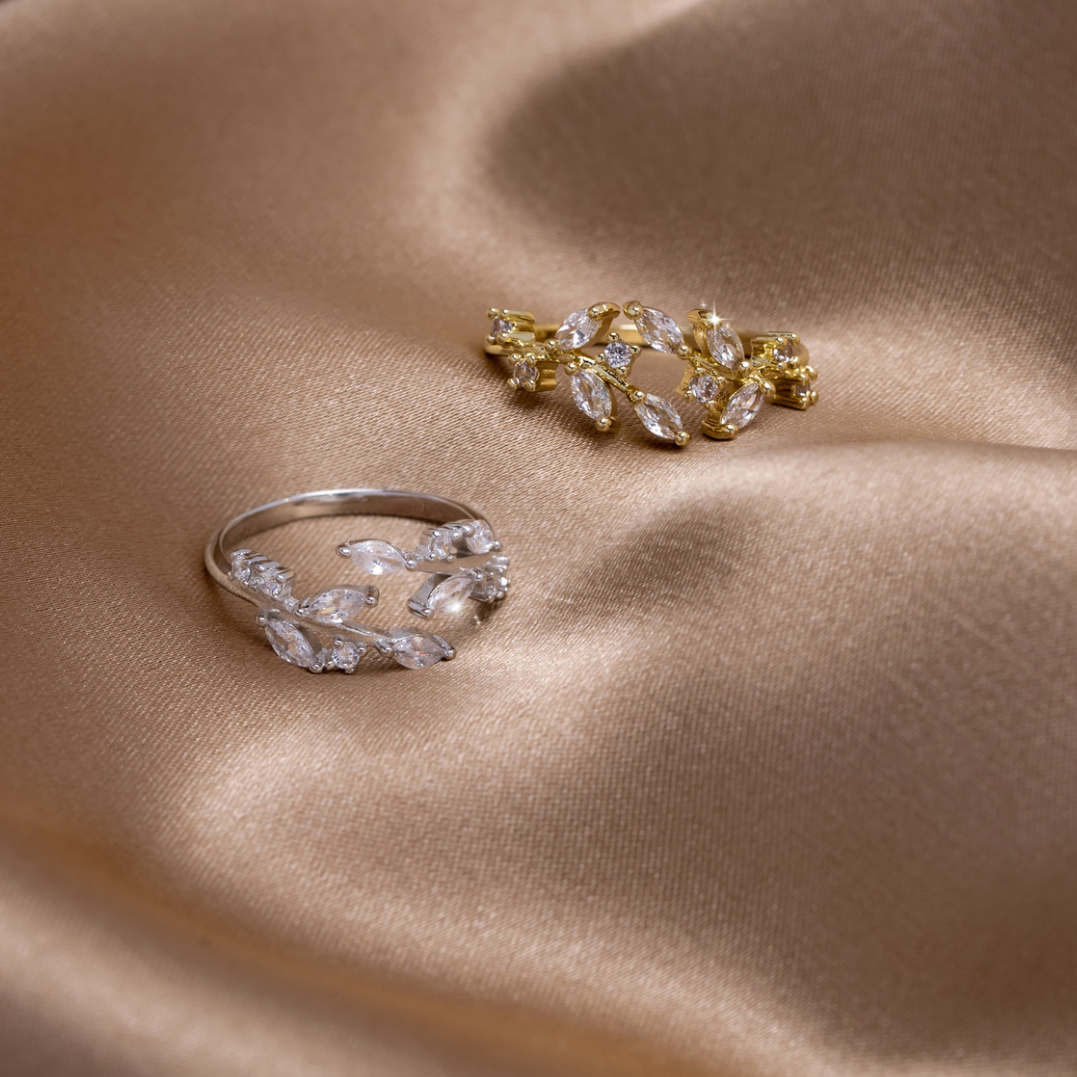 Anello in Vite di Cristallo